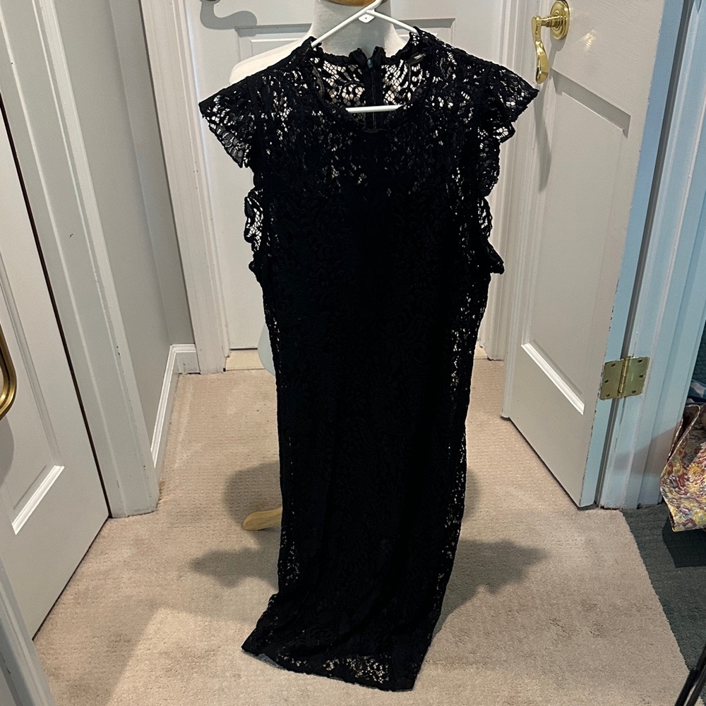 Massimo Elegant Black Lace Maxi Dress